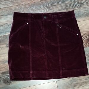Athleta Red Velvet Mini Skirt Size 10